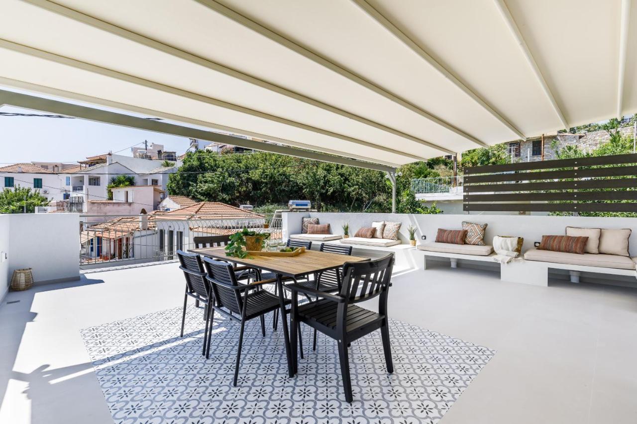Breezy Rooftop House Скопелос Экстерьер фото